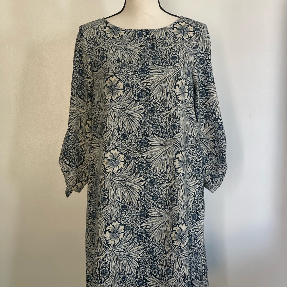 H&M Navy Floral Long Sleeve Dress